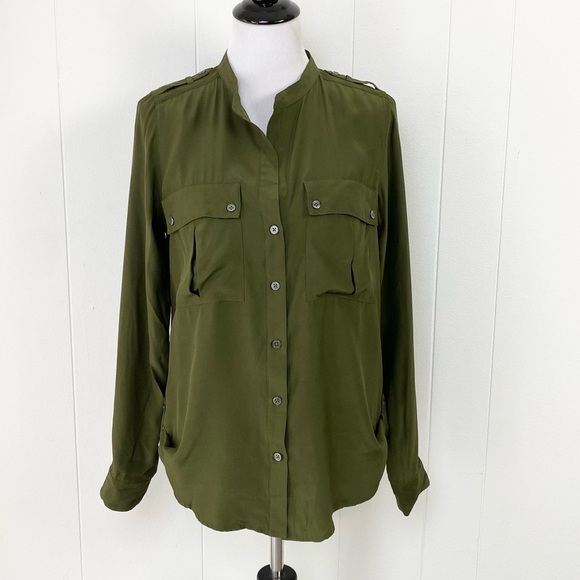 Elizabeth And James Army Green 100% Silk Button Down Blouse Size M Collarless - Picture 1 of 14